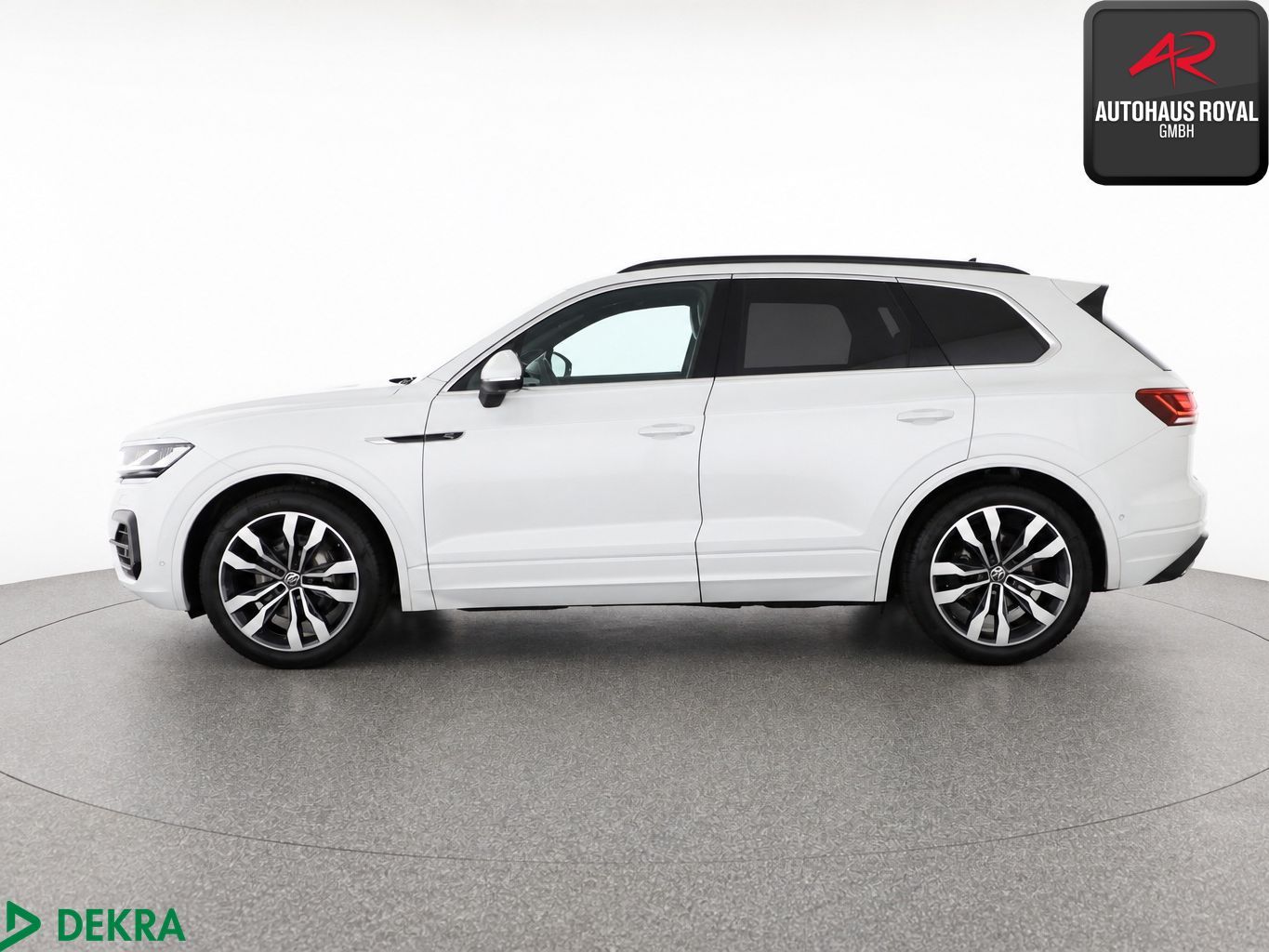 Volkswagen Touareg 3.0 TDI 4M R LINE STANDHZ,DYNAUDIO,360°