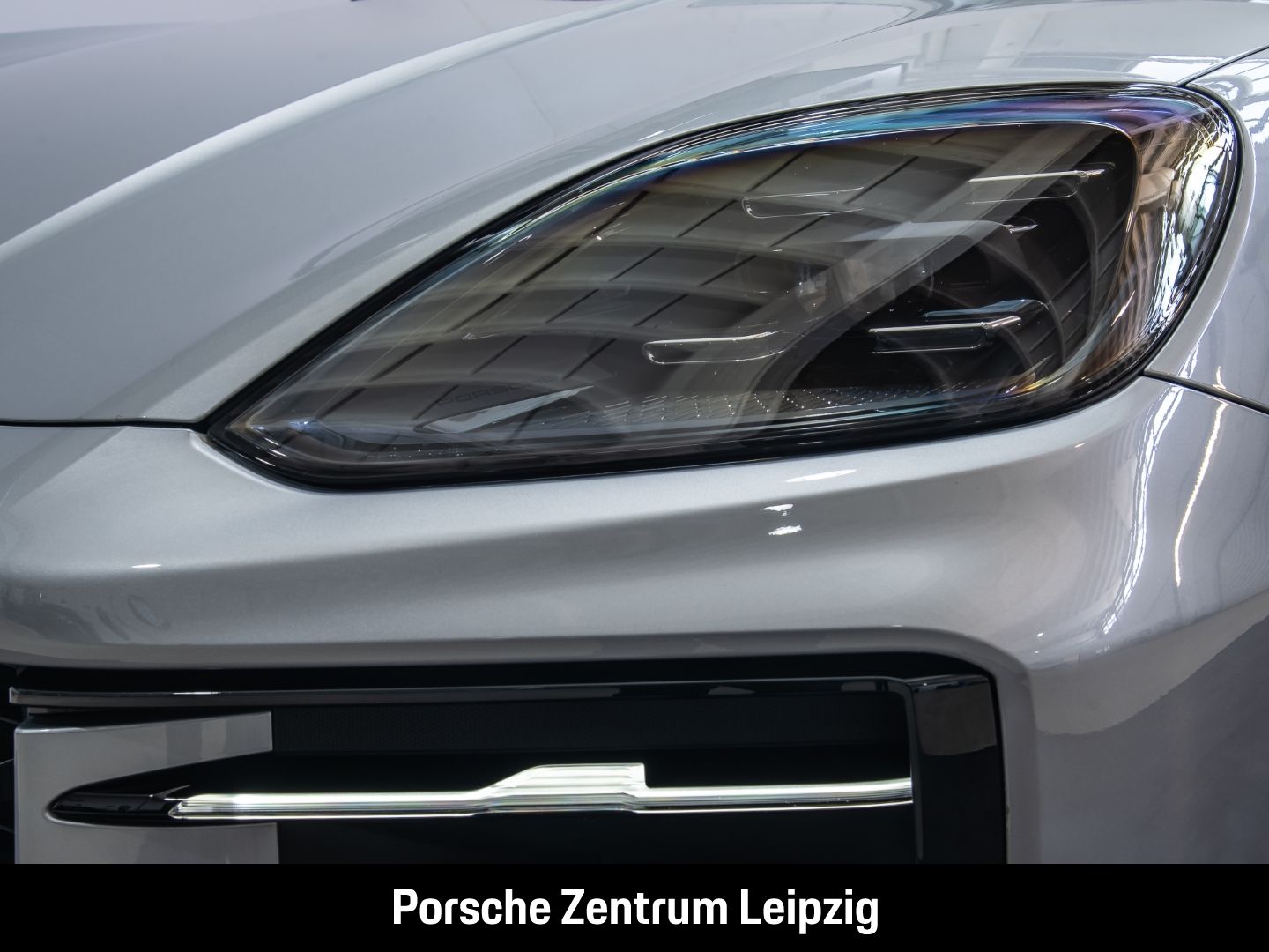 Porsche Cayenne S E-Hybrid SportDesign Sportabgas InnoDr