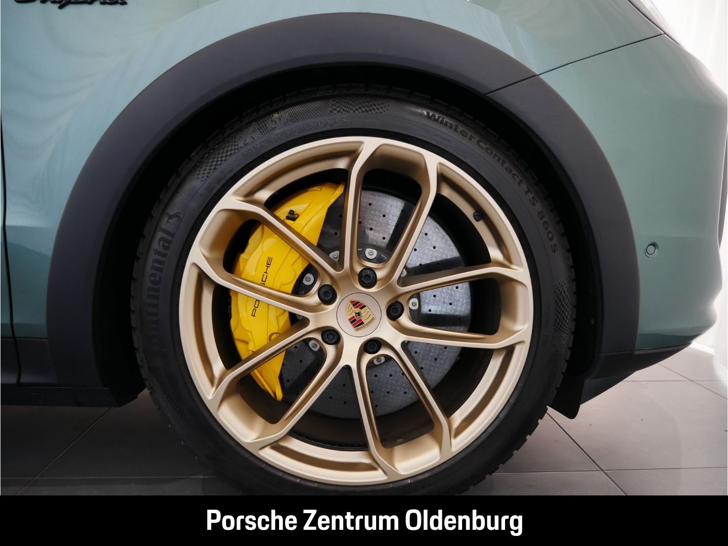 Porsche Cayenne Turbo E-Hybrid Coupe mit GT-Paket PTS