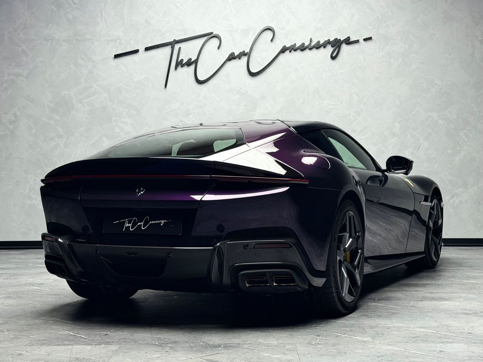 Ferrari 12Cilindri FULLCARBON VIOLA HONGKONG LIFT 360