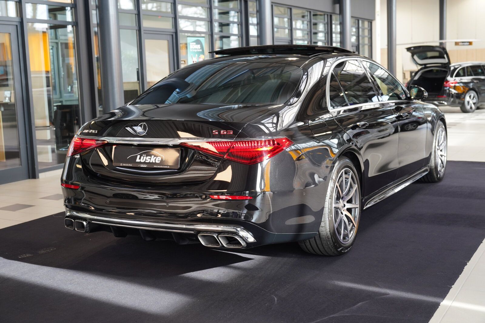 Mercedes-Benz S 63 AMG E Performance Exklusiv Pano AR-Head-up