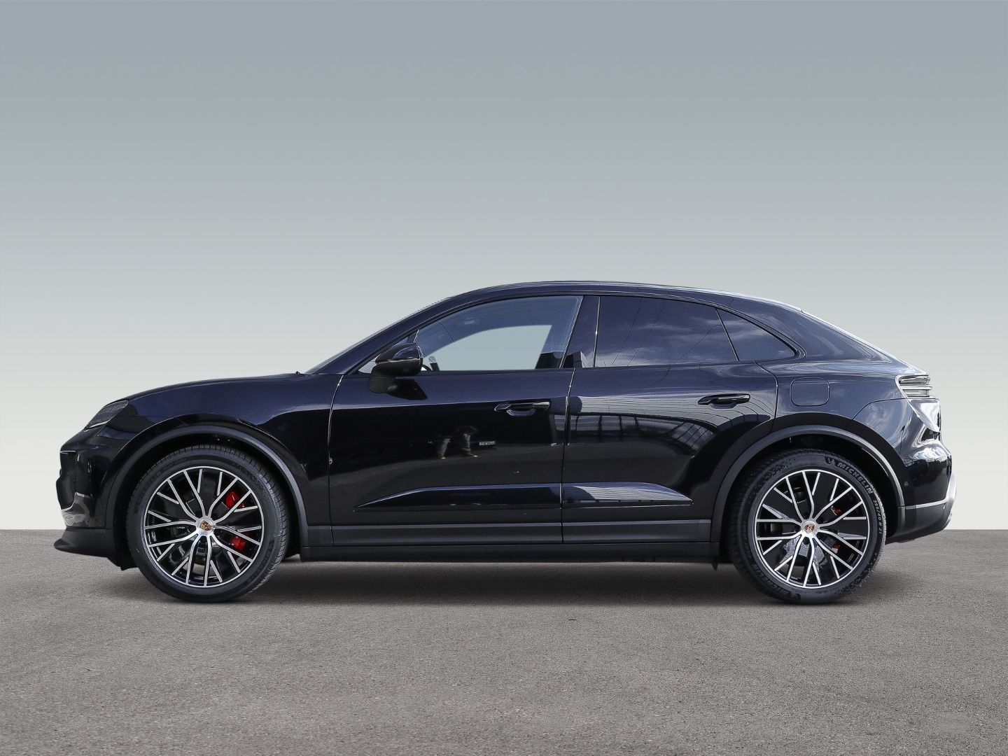 Porsche Macan 4S Surround-View LED-Matrix Abstandstempom
