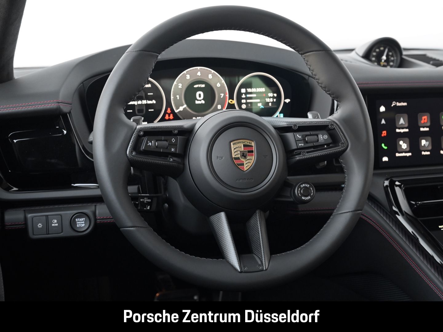 Porsche Panamera GTS Surround-View Head-Up Sportabgas