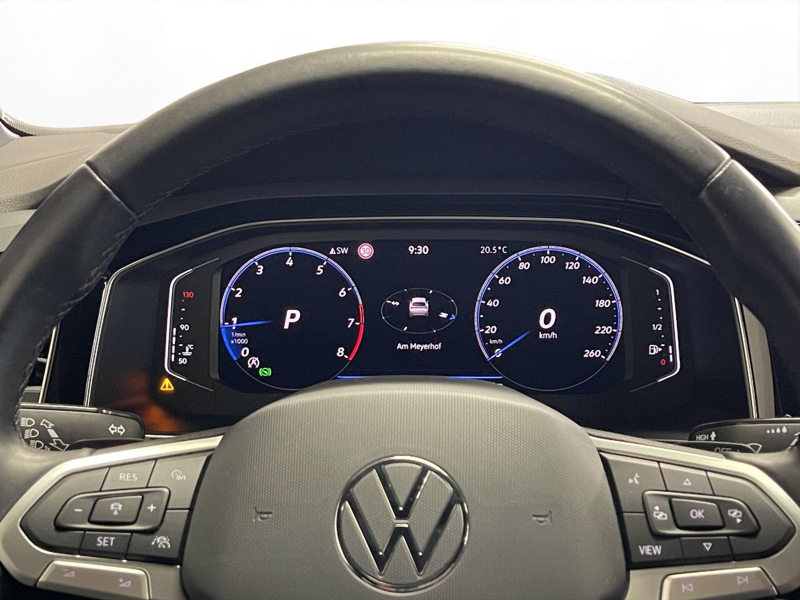 Volkswagen Taigo 1.5 TSI R-line Black - Samsaru's Car Outlet