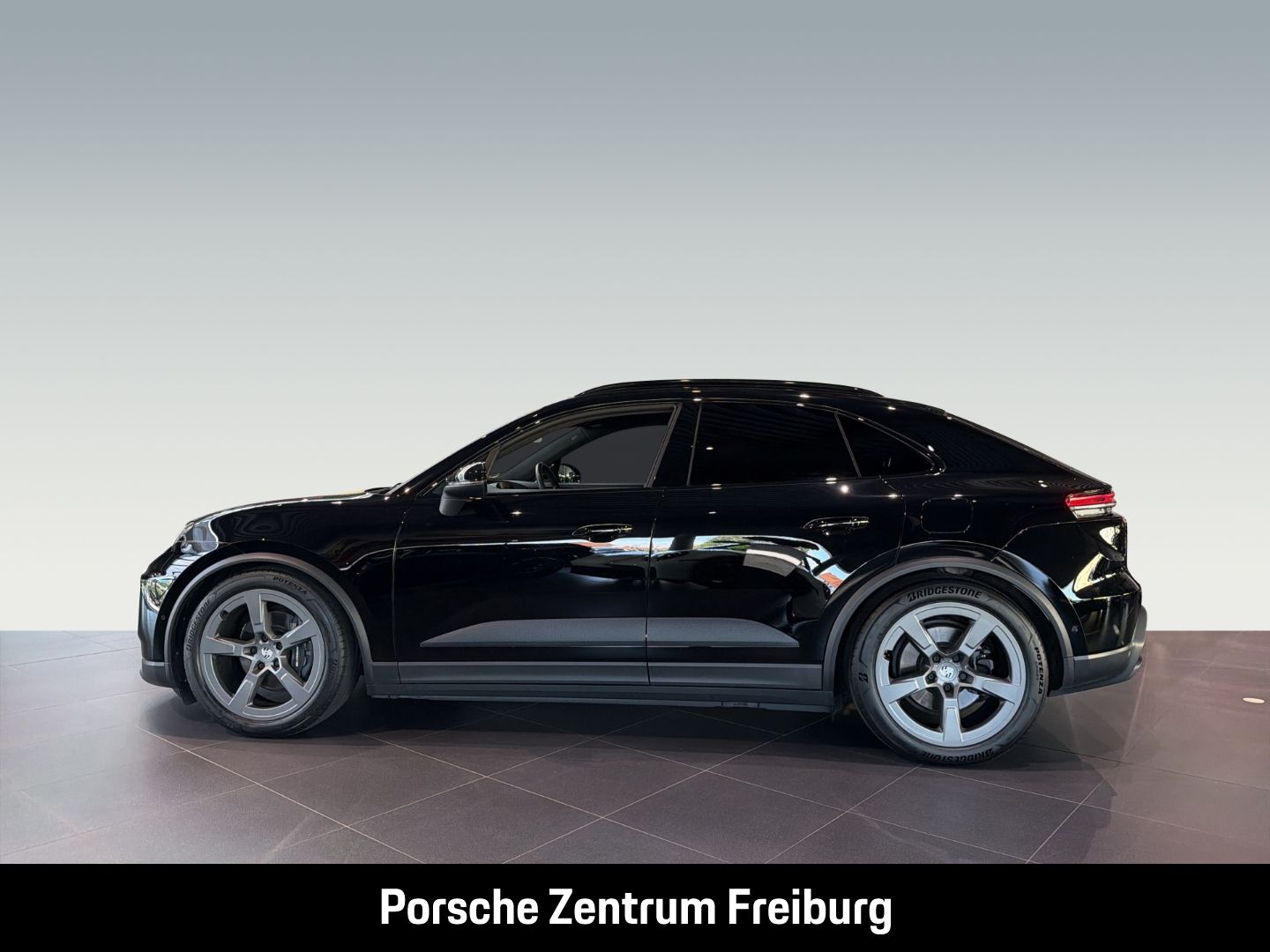 Porsche Macan 4 LED-Matrix lLuftfederung PASM 21-Zoll