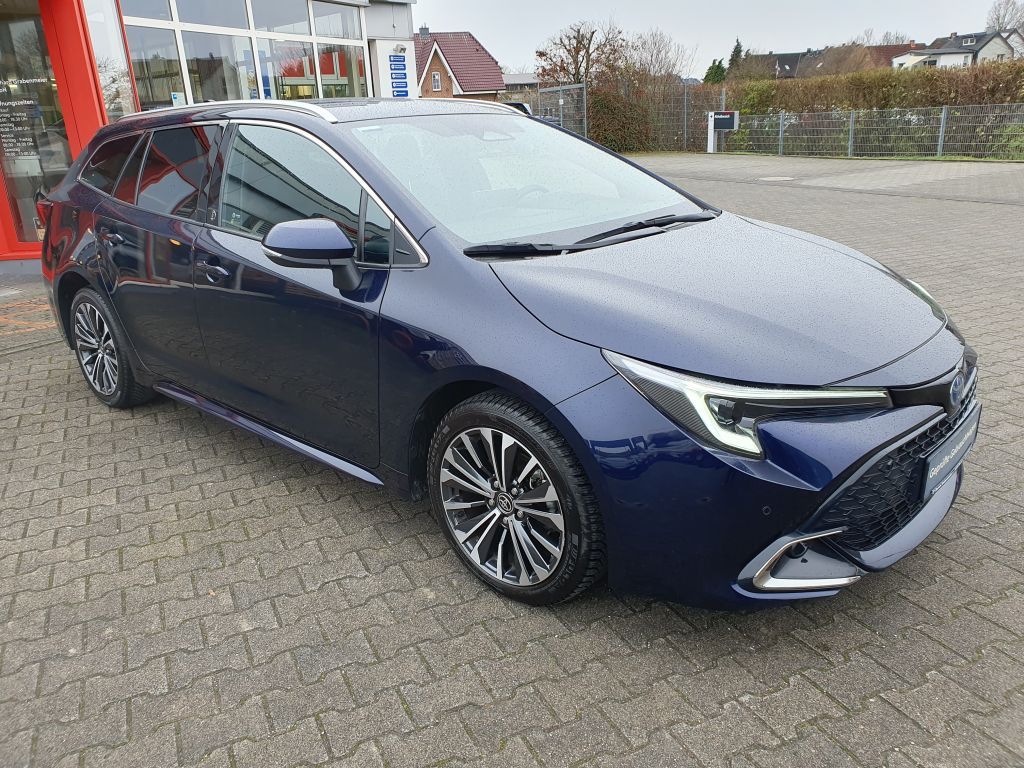 Toyota Corolla 1.8 Hybrid Touring Sports Team Deutschla