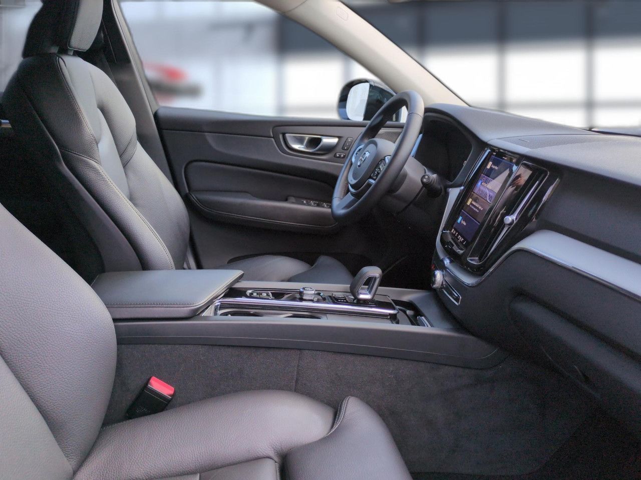 Volvo XC60 B4 (Diesel) Plus Dark 2WD Automatik Navi