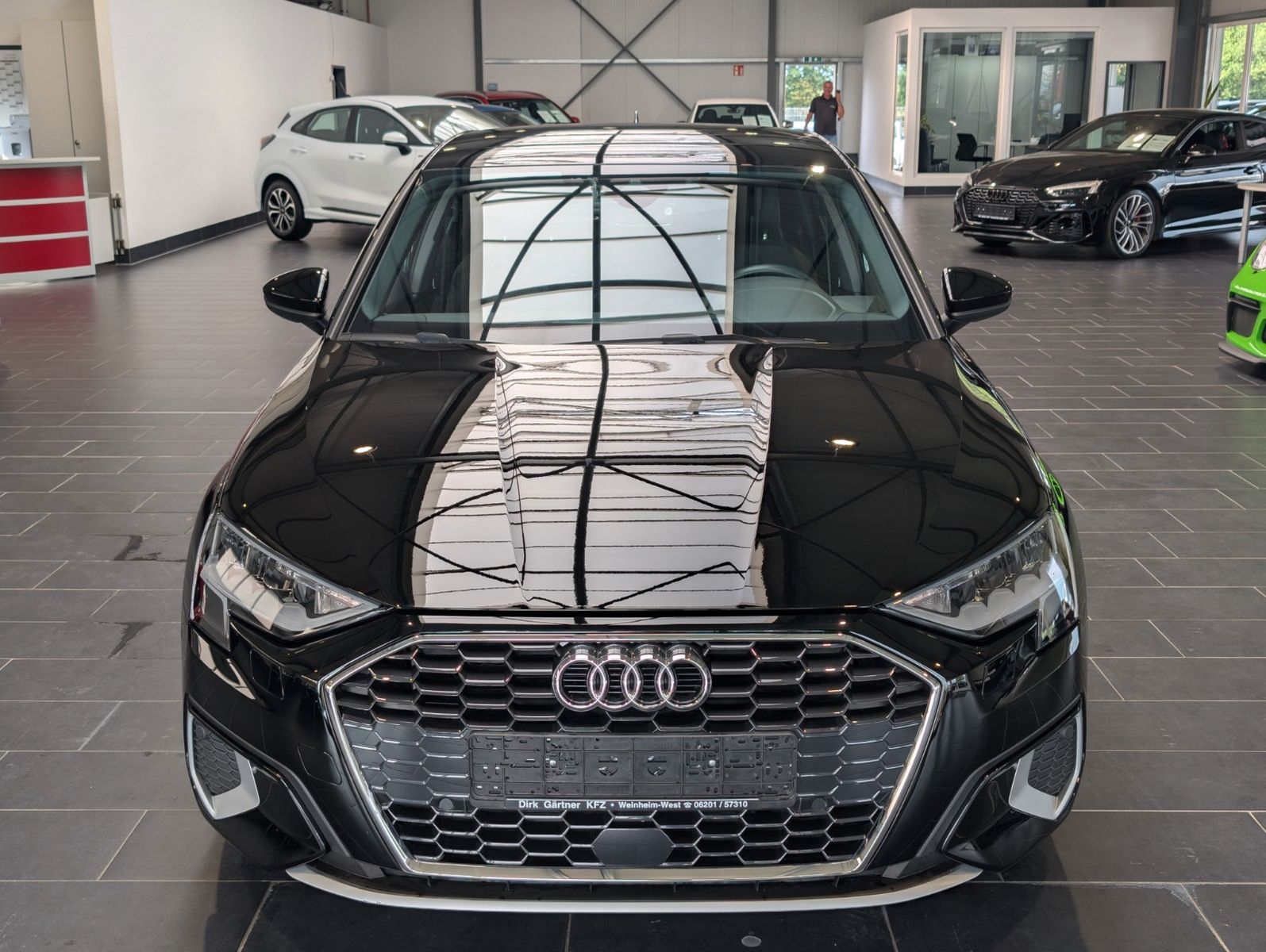 Audi A3 30 TFSI Sportback S tronic advanced 1.Hand