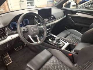 Audi Q5 45 TFSI Q ADVANCED - Samsaru's Car Outlet