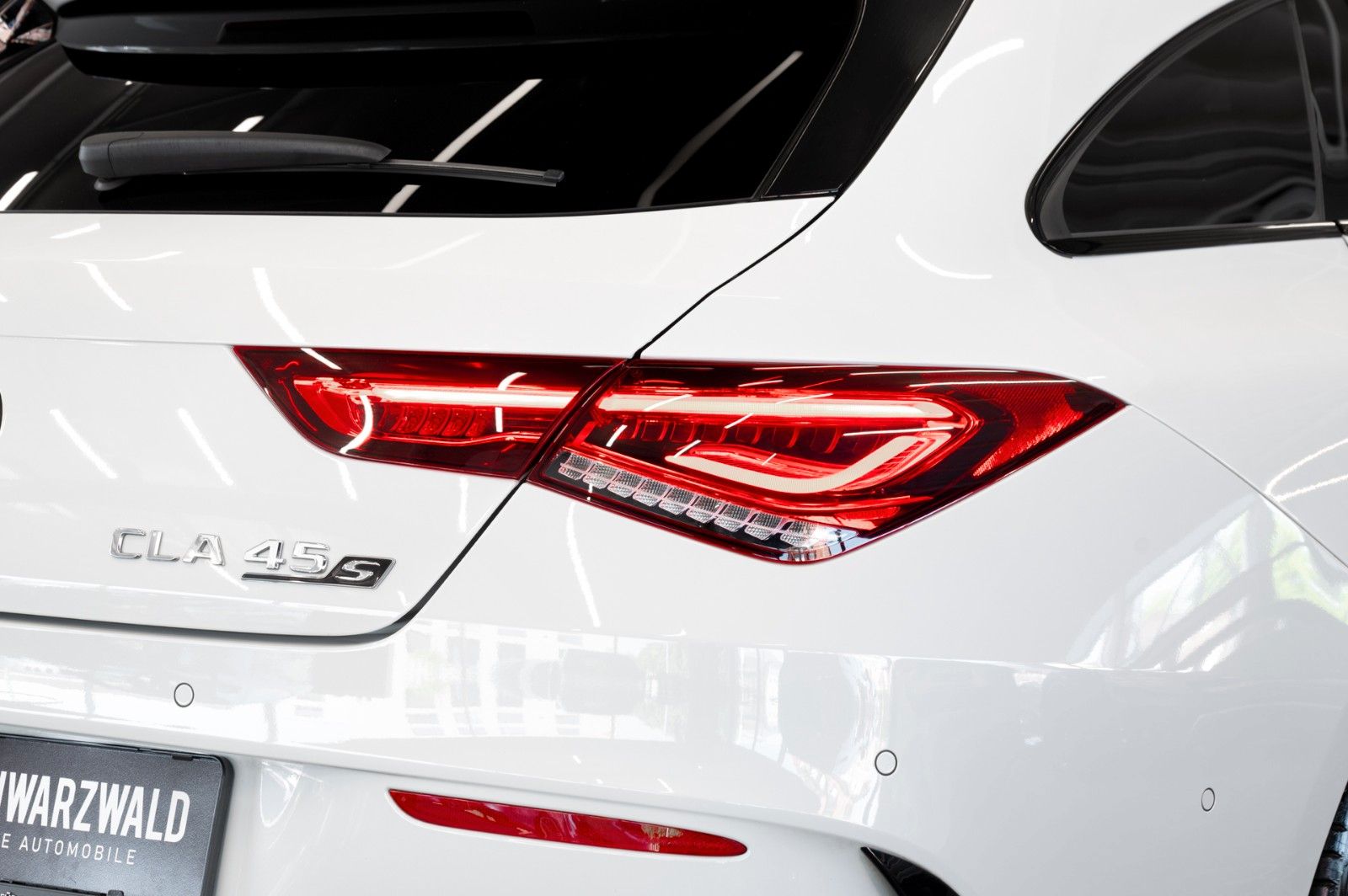 Mercedes-Benz CLA 45S AMG - Samsaru's Car Outlet