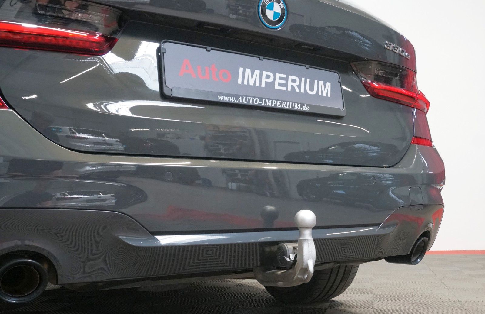 BMW 330 e xDrive M Sport - Samsaru's Car Outlet