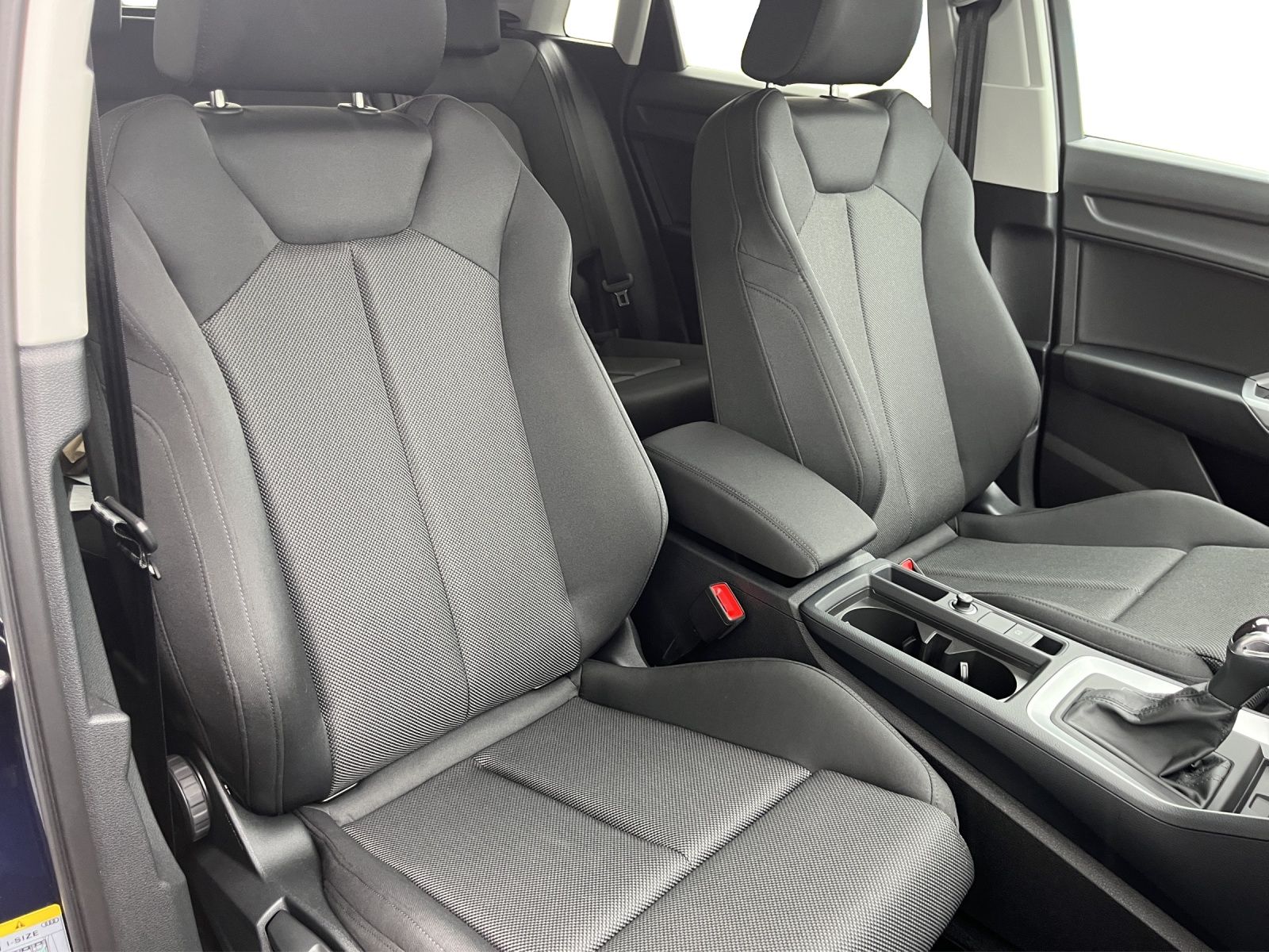 Audi Q3 40 TFSI quattro advanced - Samsaru's Car Outlet