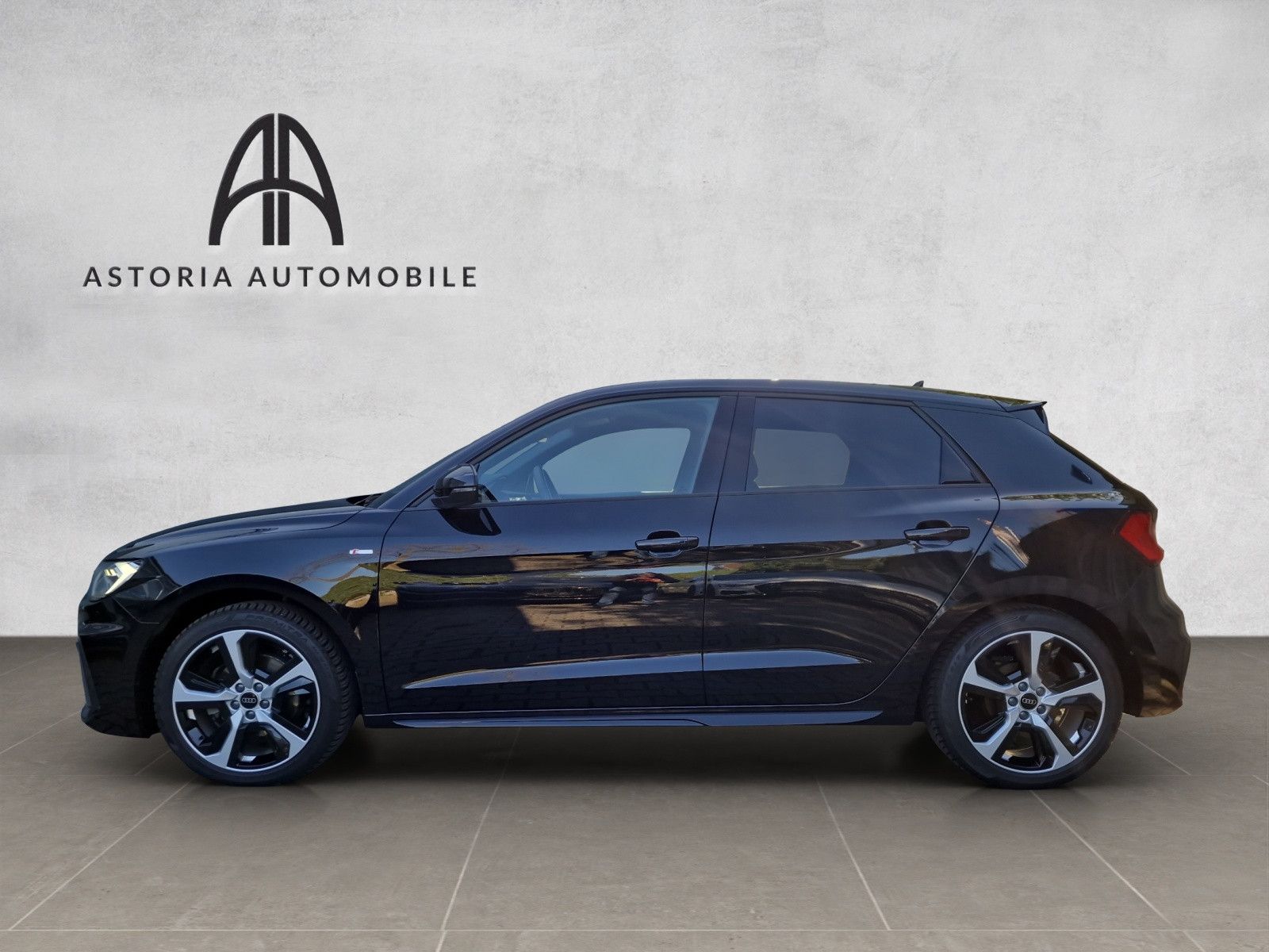 Audi A1 30 Sportback S-line - Samsaru's Car Outlet