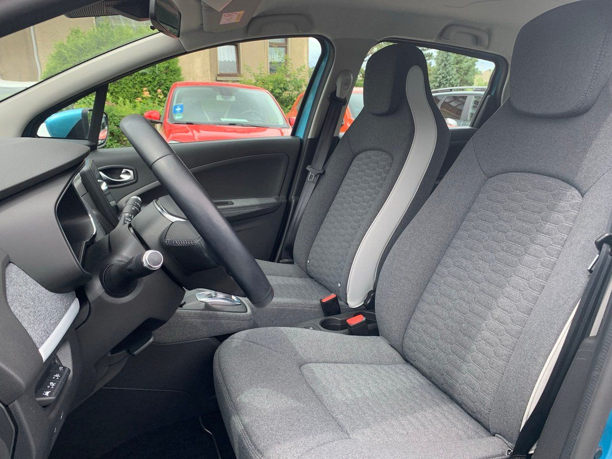 Renault ZOE EXPERIENCE R135 Z.E. 50 - Samsaru's Car Outlet