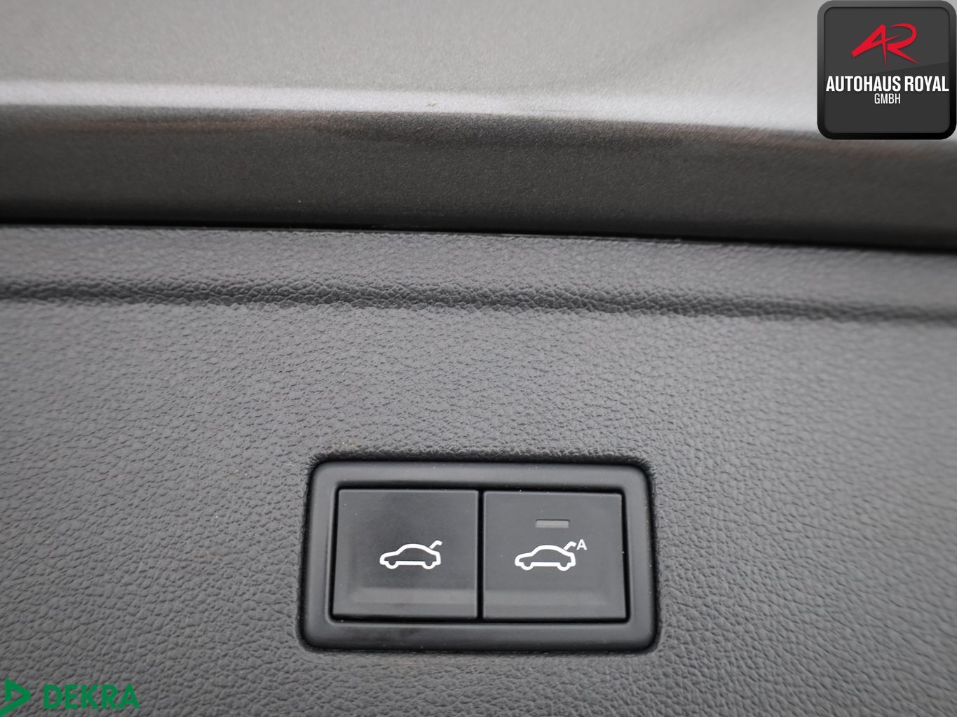 Volkswagen Touareg 3.0 TDI 4M R LINE 360°,SITZKLIMA,KEYLESS
