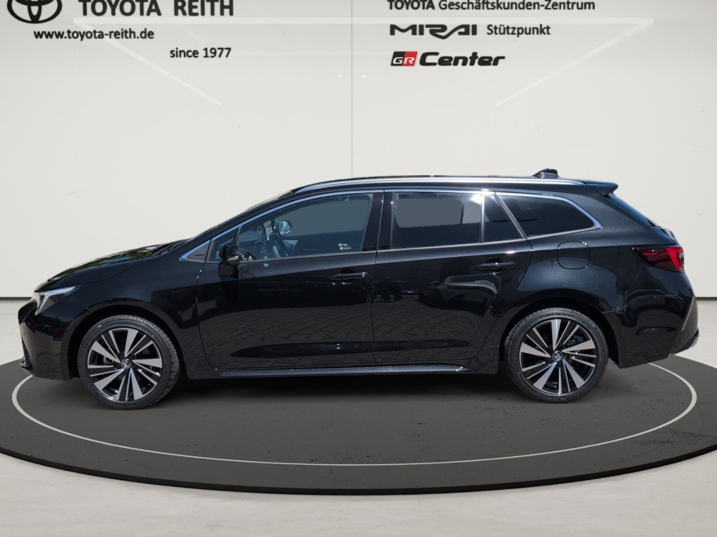 Toyota Corolla Touring Sports Hybrid Teamplayer Navi LE