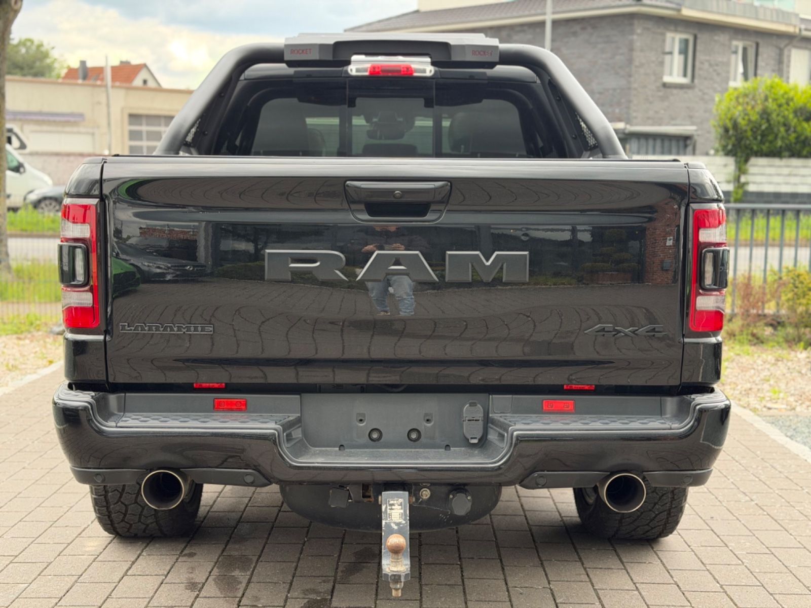 Dodge RAM 1500 5.7 Laramie Sport/Night/Sport-Aga/LPG