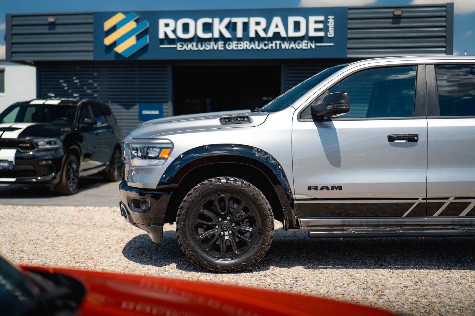 Dodge RAM 5.7 V8 HEMI 4x4 OFFROAD Night PUNISHER 19%