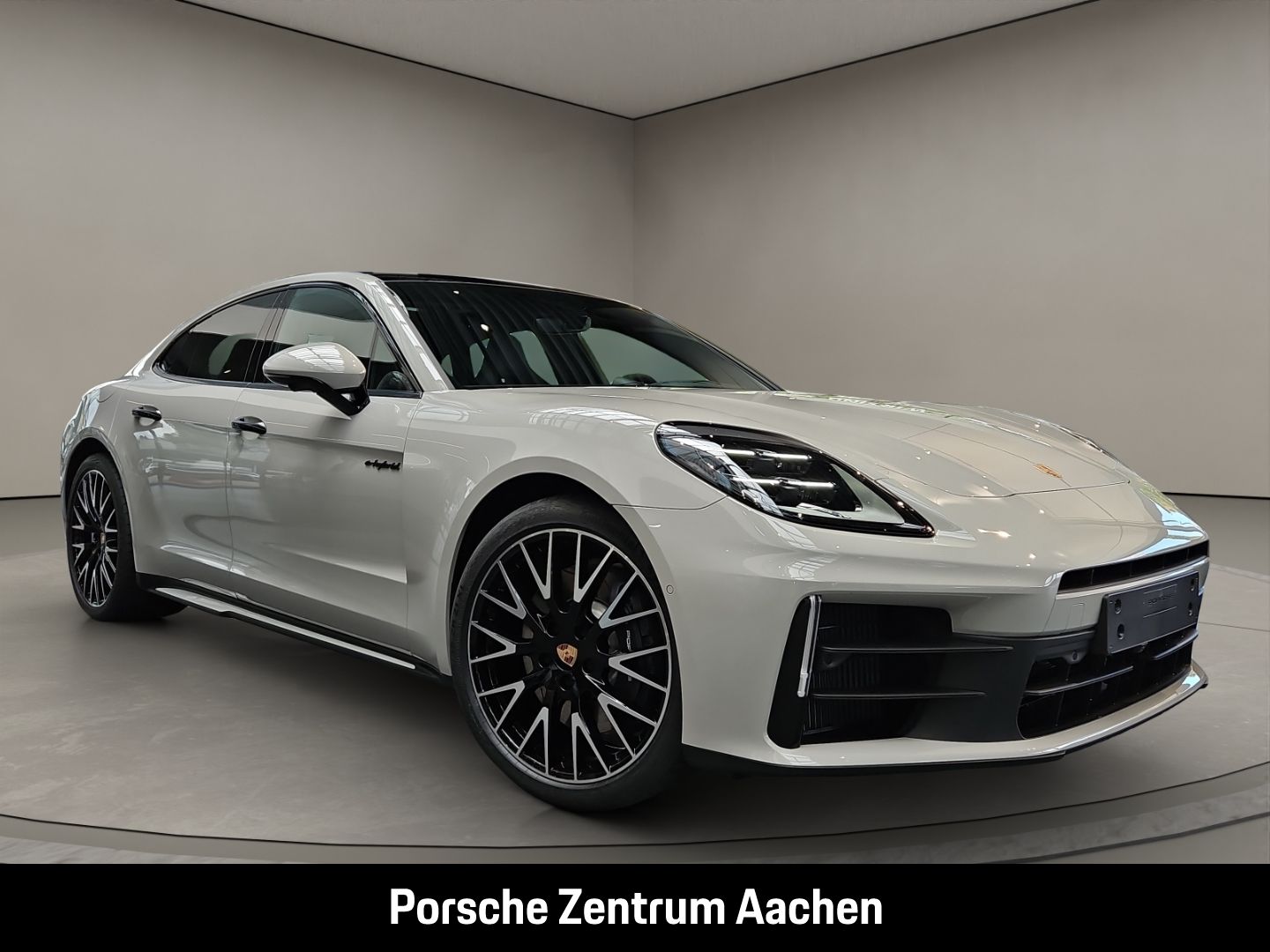 Porsche Panamera 4 E-Hybrid HA-Lenkung HeadUp Sportabgas