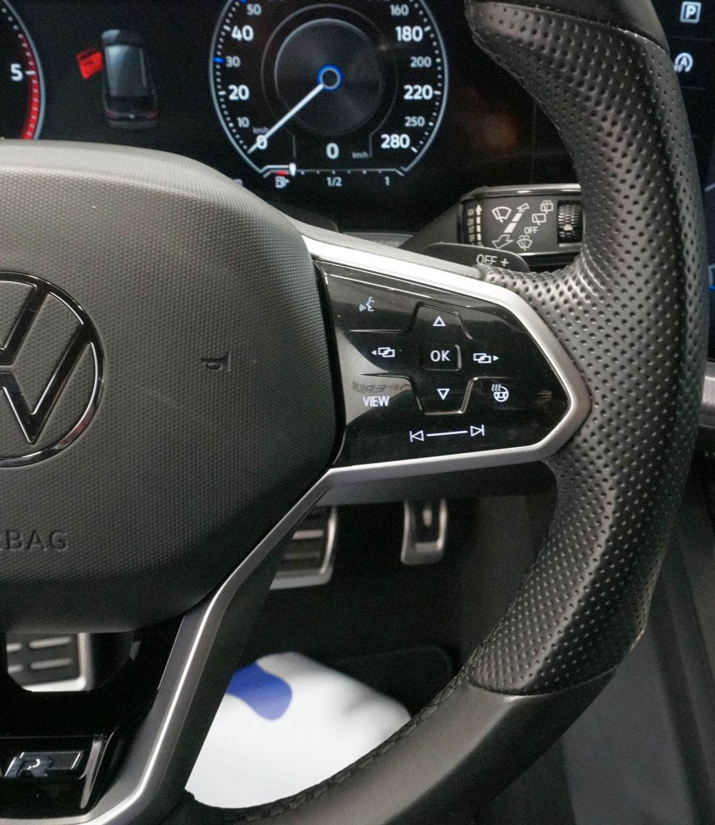 Volkswagen Touareg R-Line 4Motion 3.0 TDI*STDHZ*AHK*RfK