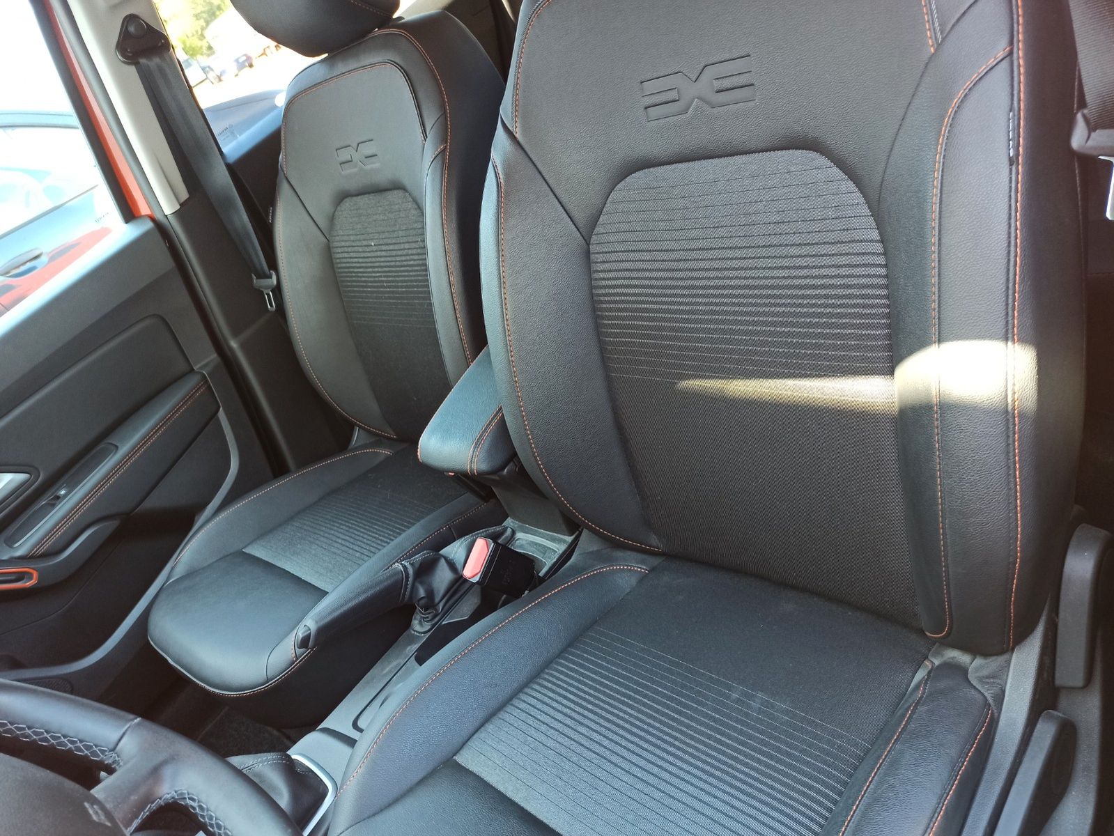 Dacia Duster Extreme 1.3 TCe 150 EDC - Samsaru's Car Outlet