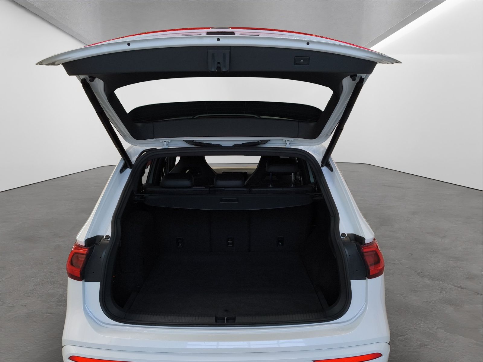 Seat Tarraco 1.4 e-Hybrid DSG FR LED NAVI DCC 19 AHK