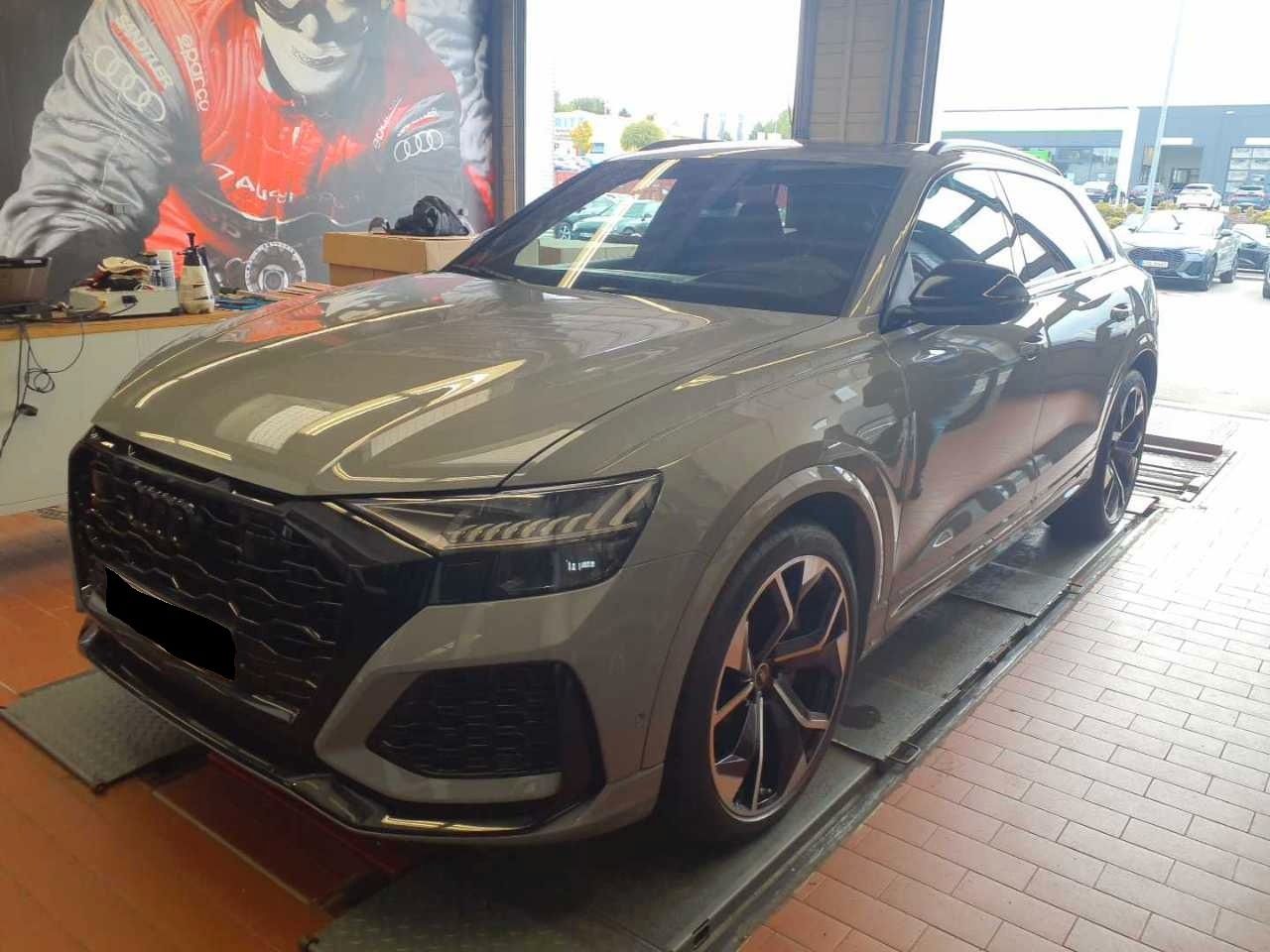 Audi RSQ8 Keramik V-Max Pano RS-AGA Black SoftClose B