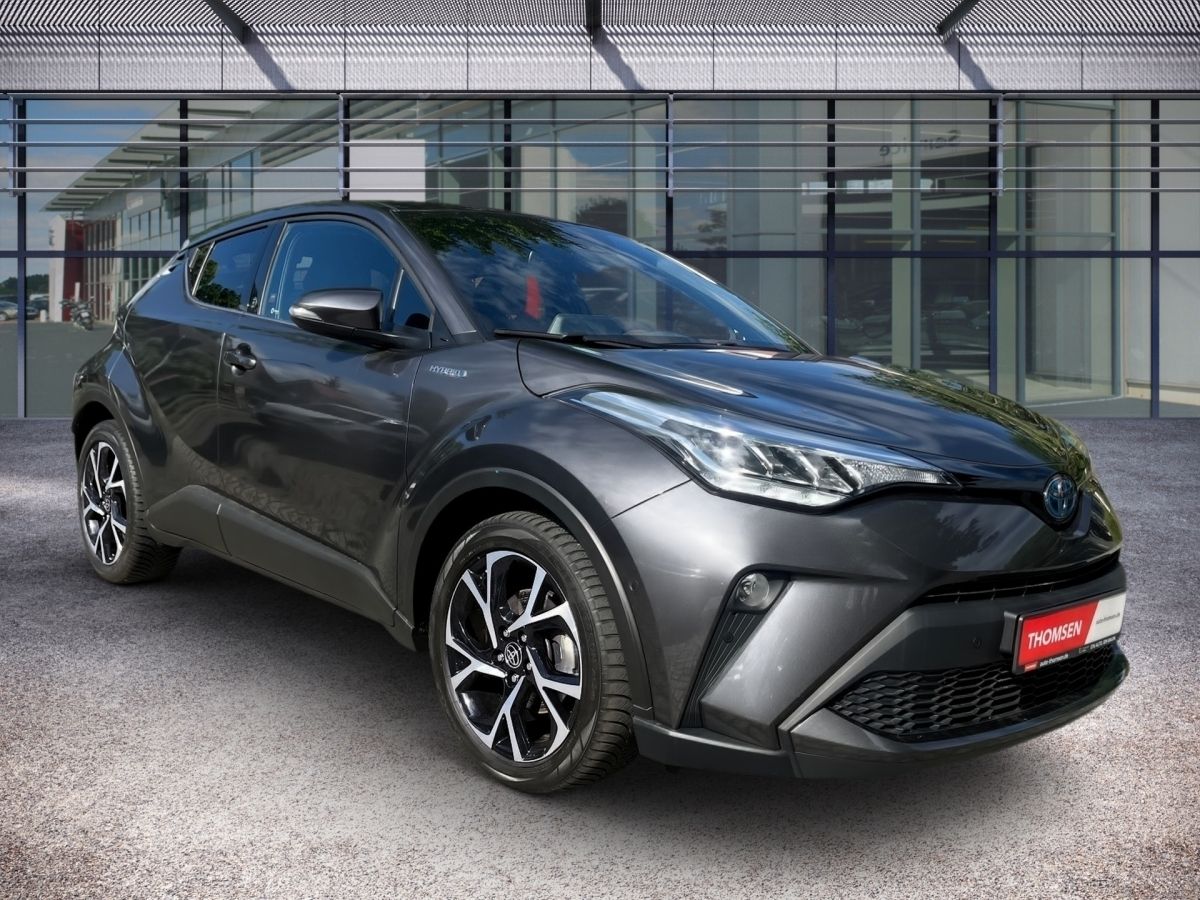 Toyota C-HR 2.0 Team - Samsaru's Car Outlet