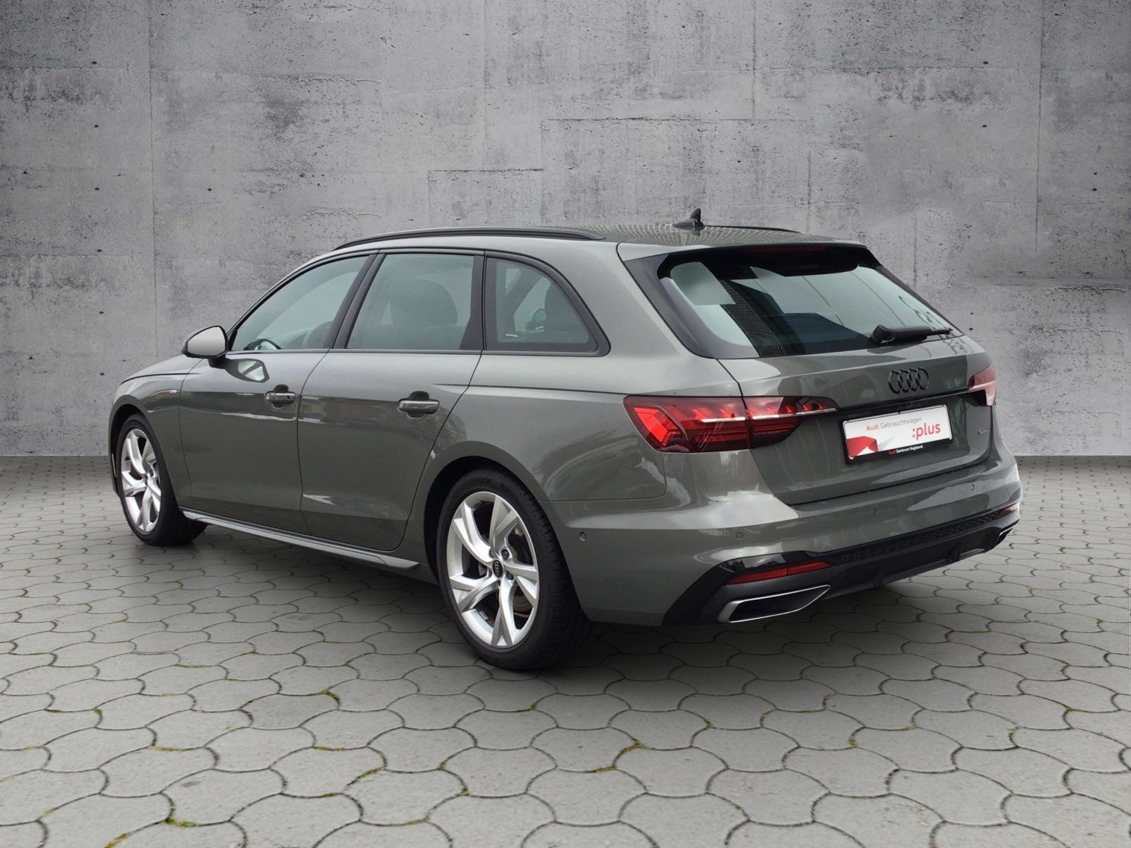 Audi A4 Avant 40 TFSI quattro S-tronic S-LINE STH