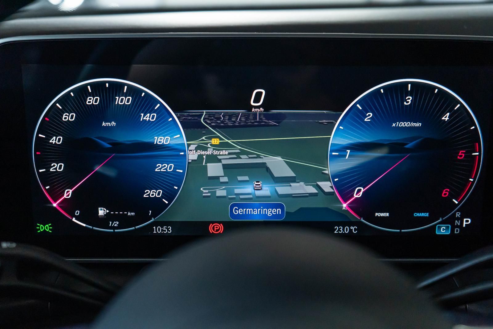 Mercedes-Benz GLC 300d 4M Edition AMG Line AHK HUD PANO SOUND