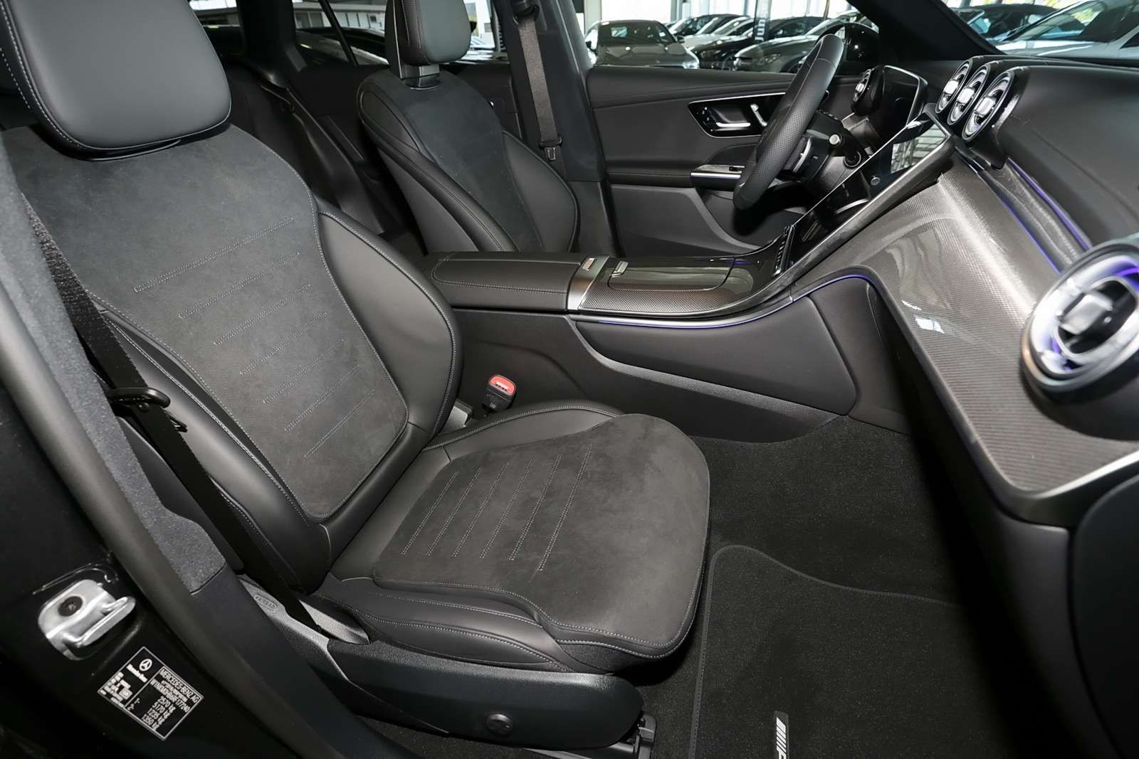 Mercedes-Benz GLC 300 d 4M AMG Night+MBUX+360°+D-LED+Pano+AHK+