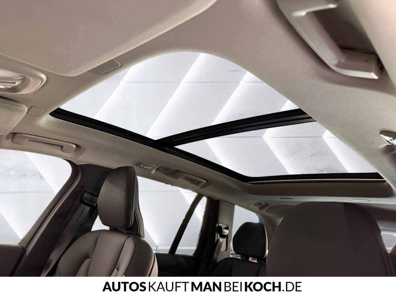 Volvo XC90 T8 Recharge AWD Plus Brig.AHK PANO STHz 360