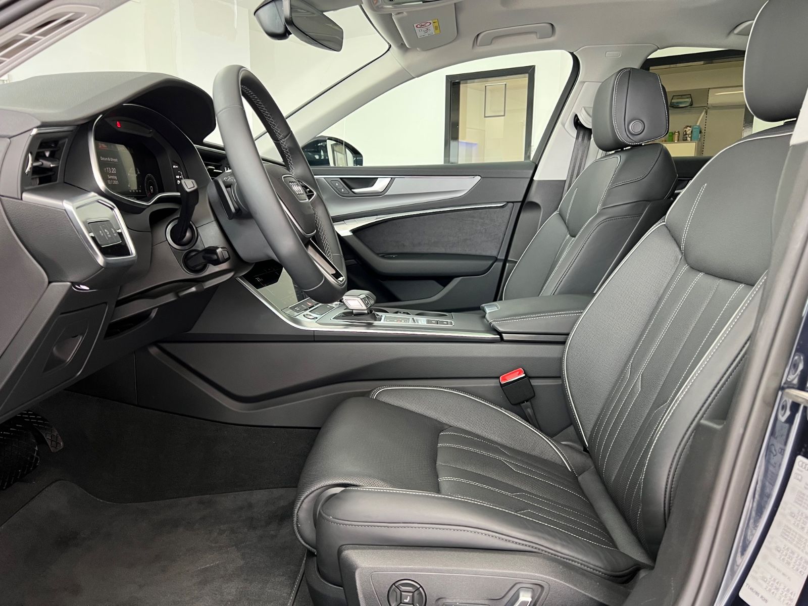 Audi A6 Lim. 45 TFSI advanced - Samsaru's Car Outlet