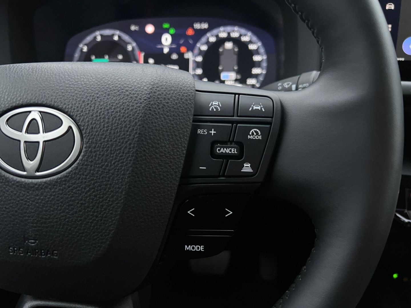 Toyota C-HR 1.8 Hybrid Teamplayer *Technik Paket*CAM*SH