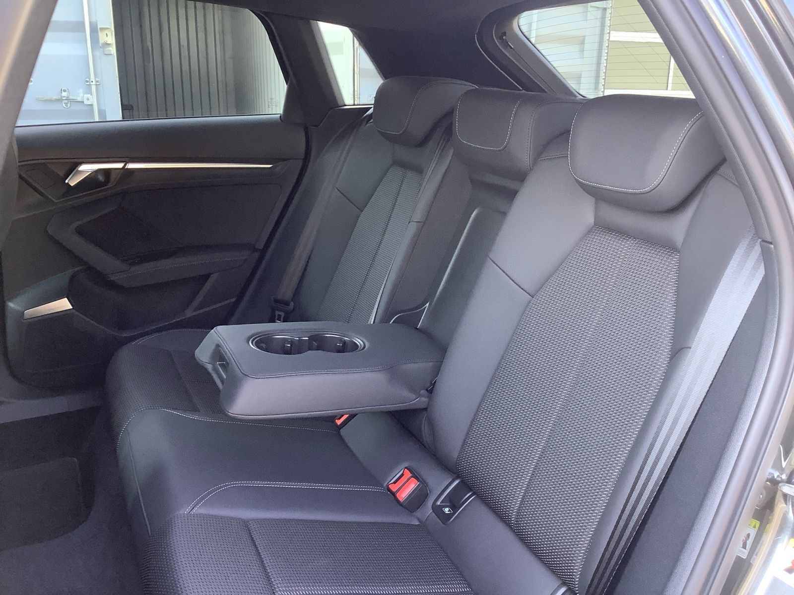 Audi A3 Sportback 40 TFSI e S-Tronic S-Line - Samsaru's Car Outlet