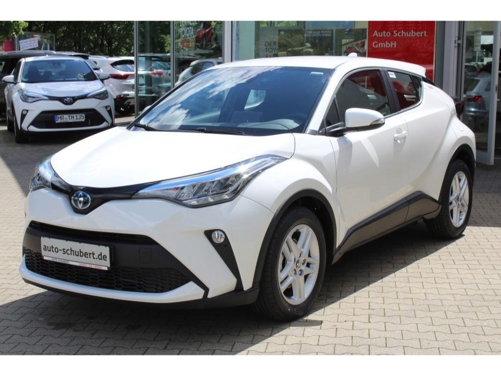Toyota C-HR Hybrid Flow 1.8 Hybrid - Samsaru's Car Outlet