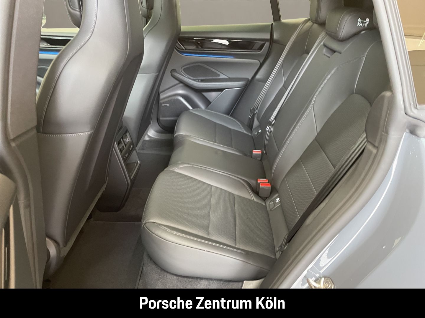 Porsche Macan BOSE Luftfederung 22-Zoll Panoramadach