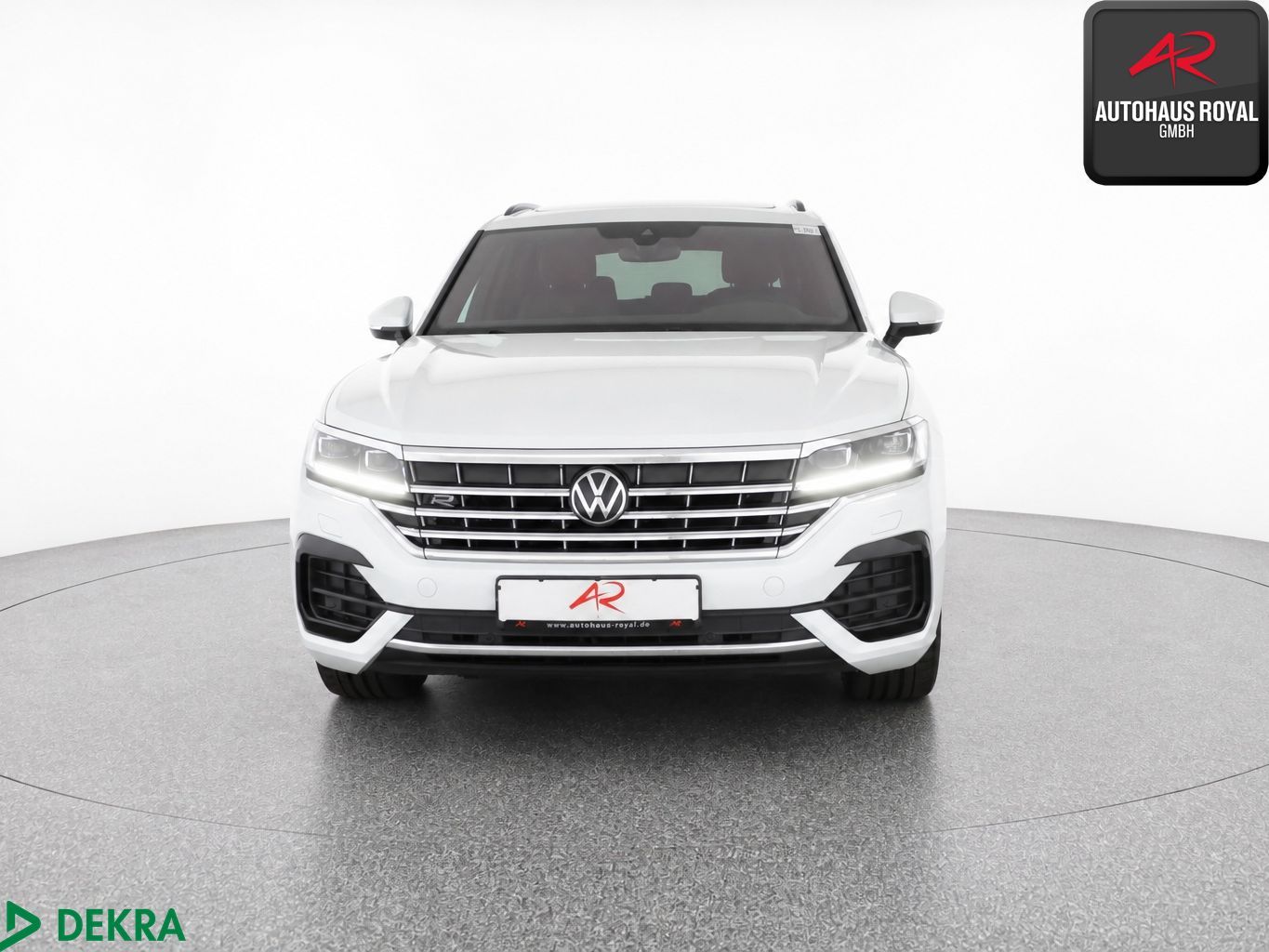 Volkswagen Touareg 3.0 TDI 4M R LINE STANDHZ,DYNAUDIO,360°