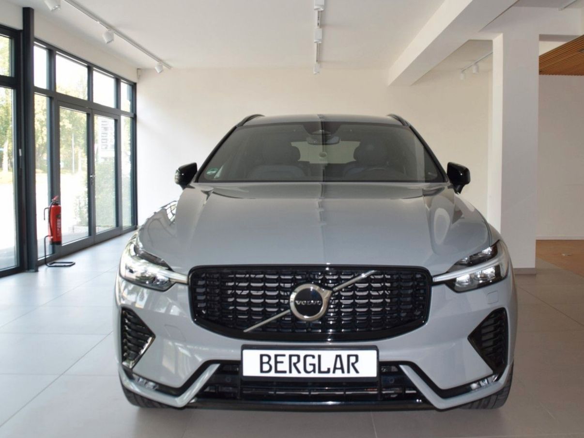 Volvo XC60 B4 D Plus Dark/Standh./21"-Alu/Harman Kardo