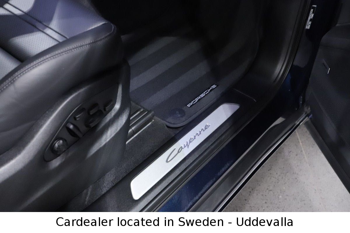 Porsche Cayenne E-Hybrid 470HP PANO 22" PASS-DISPLAY VAT