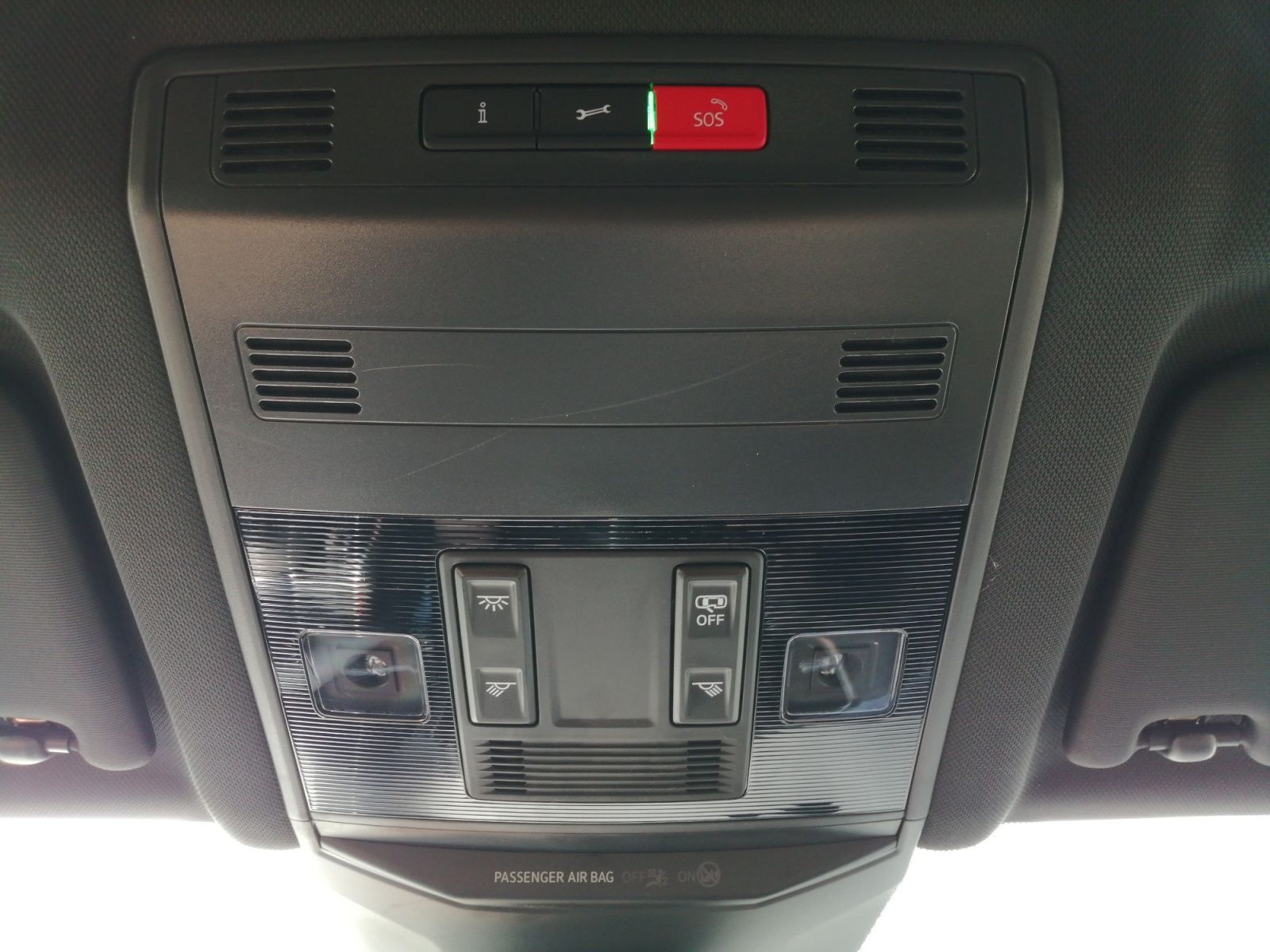 Volkswagen T-Roc Highline 2.0 TSI DSG 4M - Samsaru's Car Outlet