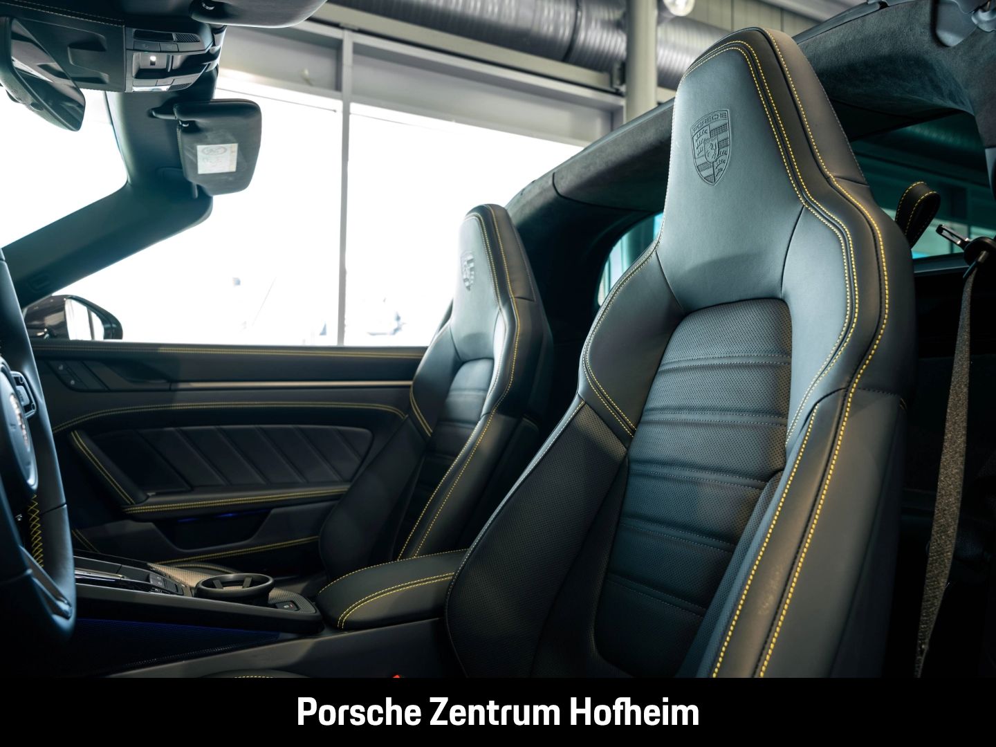 Porsche 992 911 Targa 4 GTS InnoDrive Abstandstempomat
