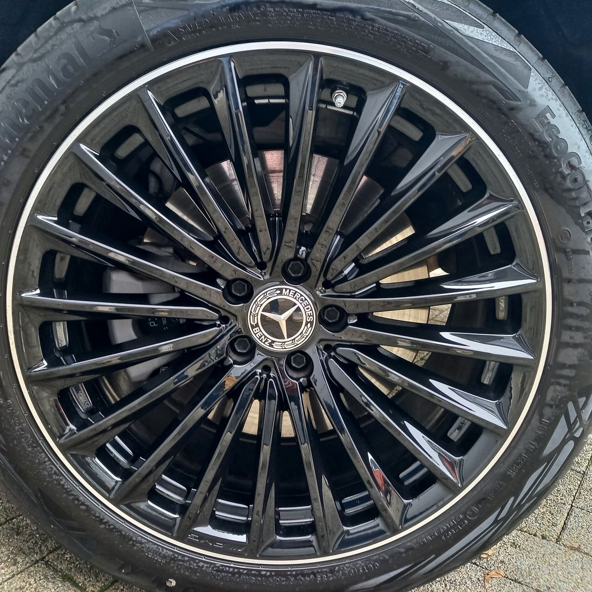 Mercedes-Benz GLC AMG LINE GLC300de 4M 9G-DCT KAM360*PANO*20