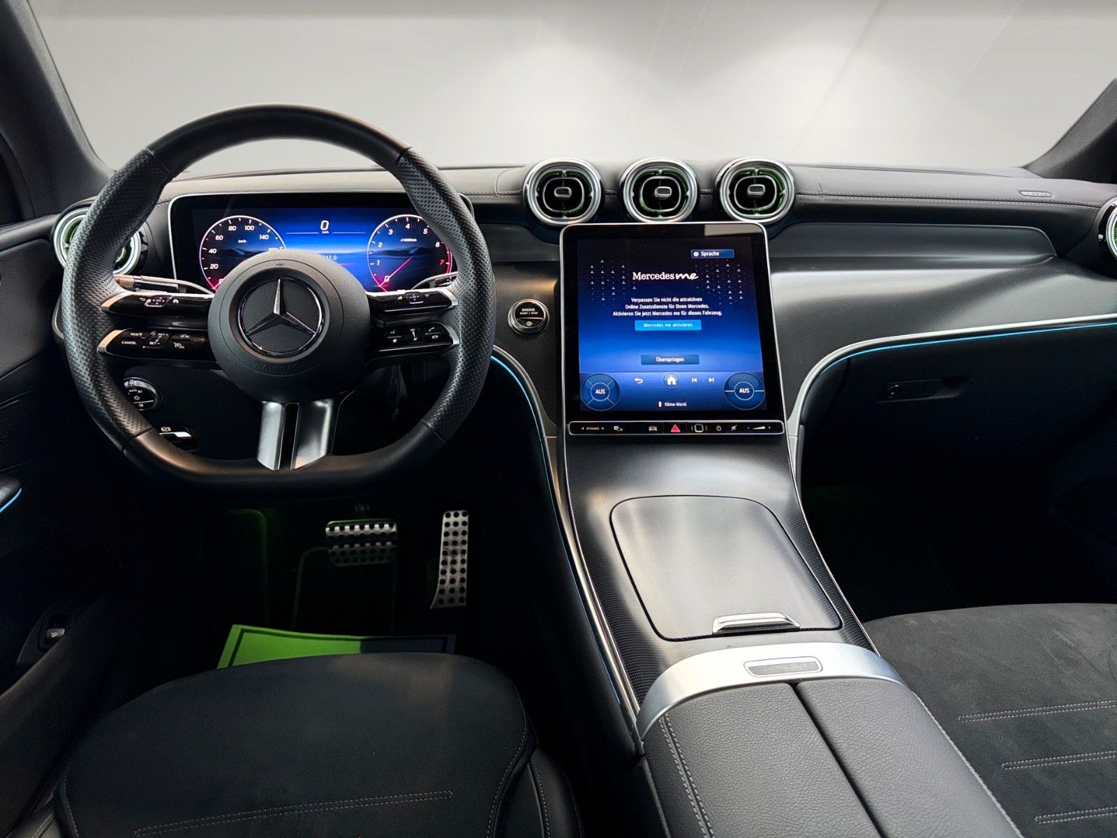 Mercedes-Benz GLC200 Coupé AMG Line 4MATIC - Samsaru's Car Outlet