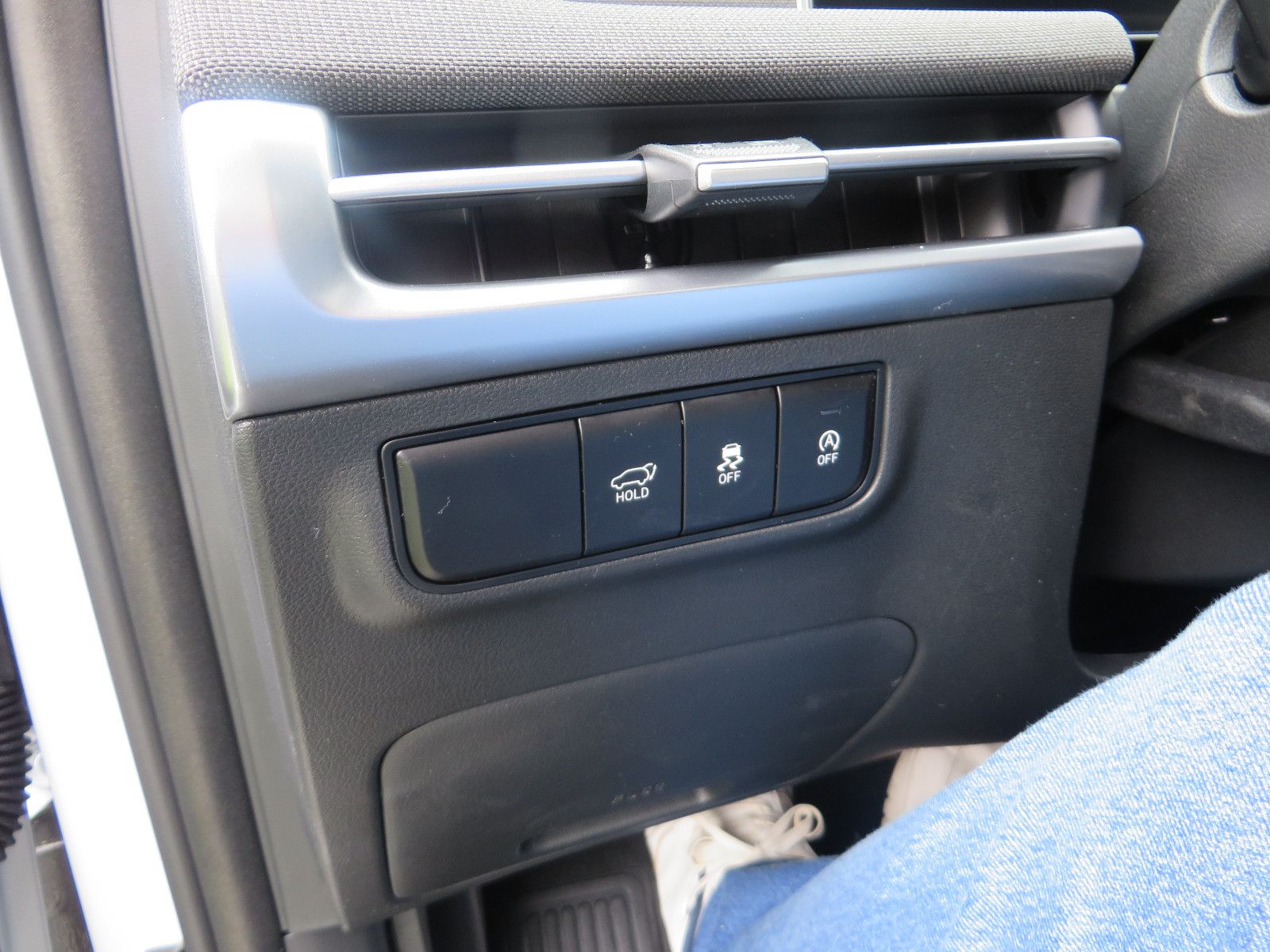 Hyundai TUCSON 1.6 T-GDI Trend - Samsaru's Car Outlet