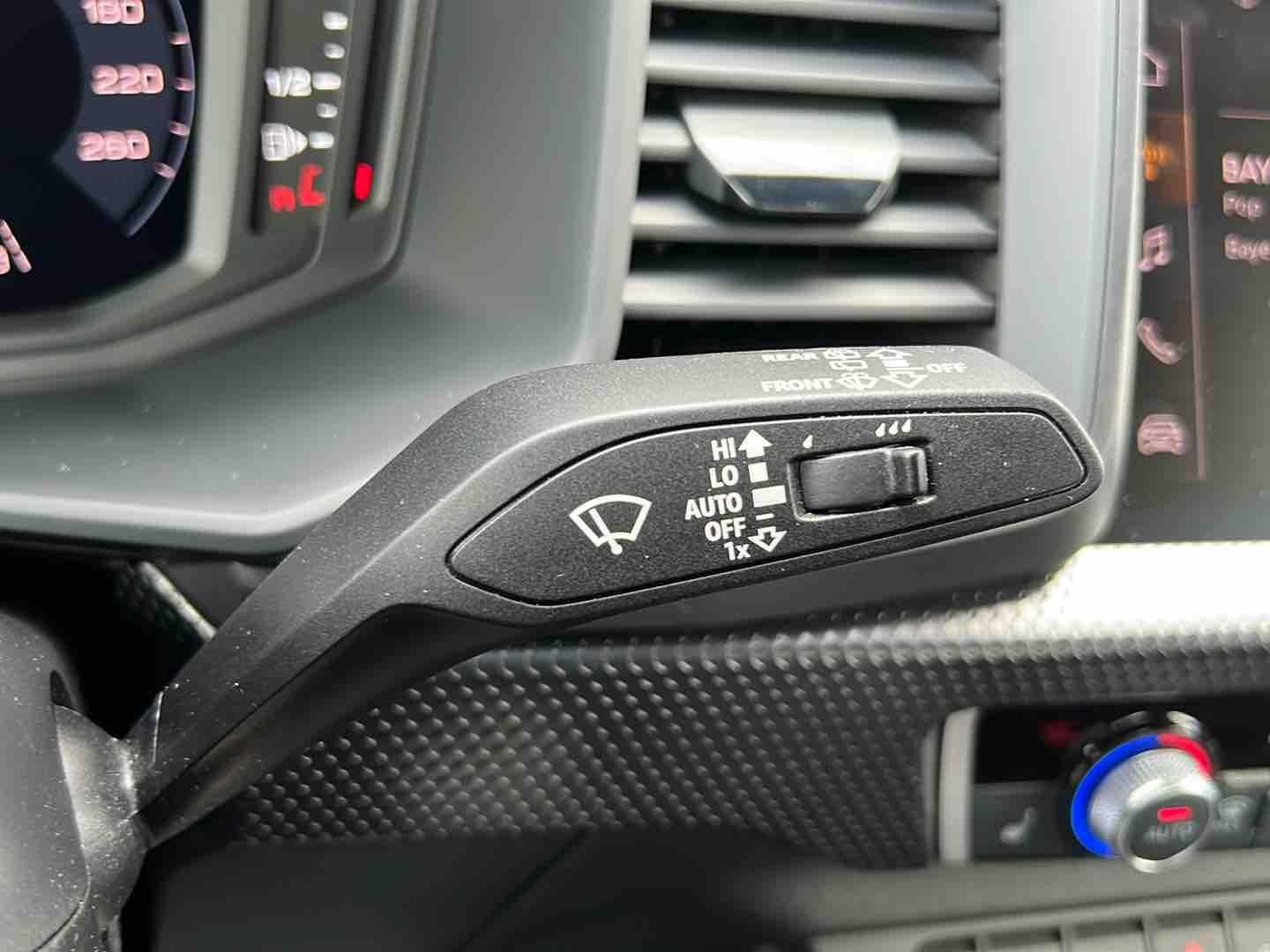 Audi A1 advanced Automatik *AppConnect, Kamera, PDC*