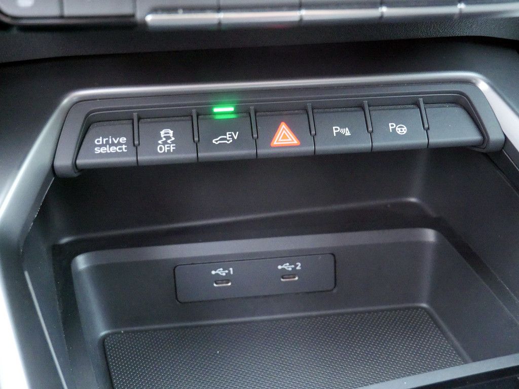 Audi A3 Sportback 40 TFSIe S-Line ACC+KAMERA+SHZ+LED+