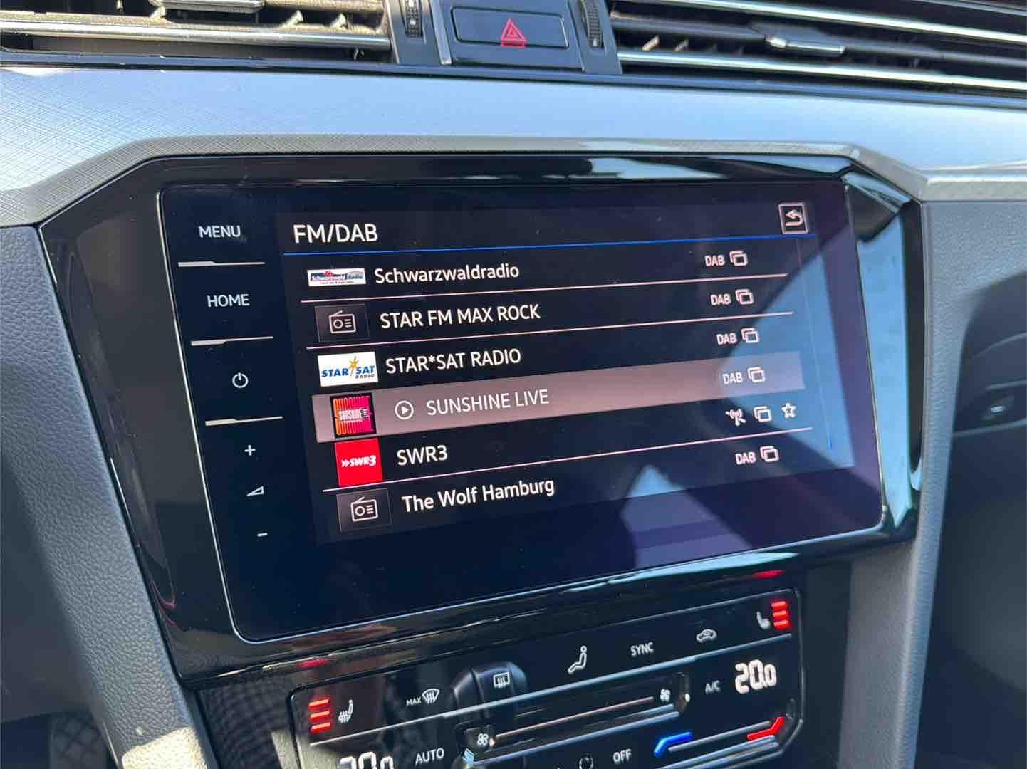 Volkswagen Passat Variant GTE - Samsaru's Car Outlet