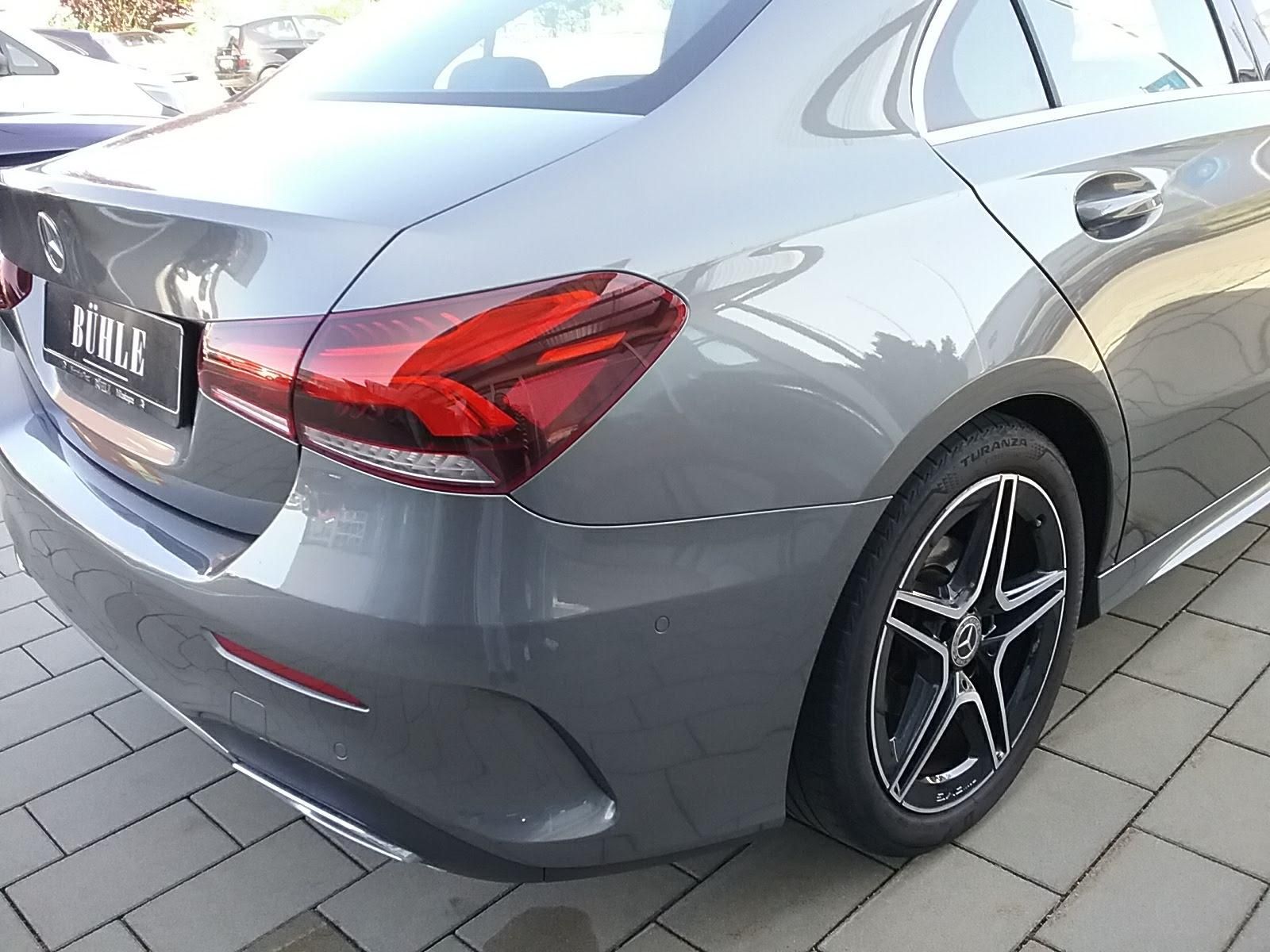 Mercedes-Benz A 180 LIMO AMG - Samsaru's Car Outlet
