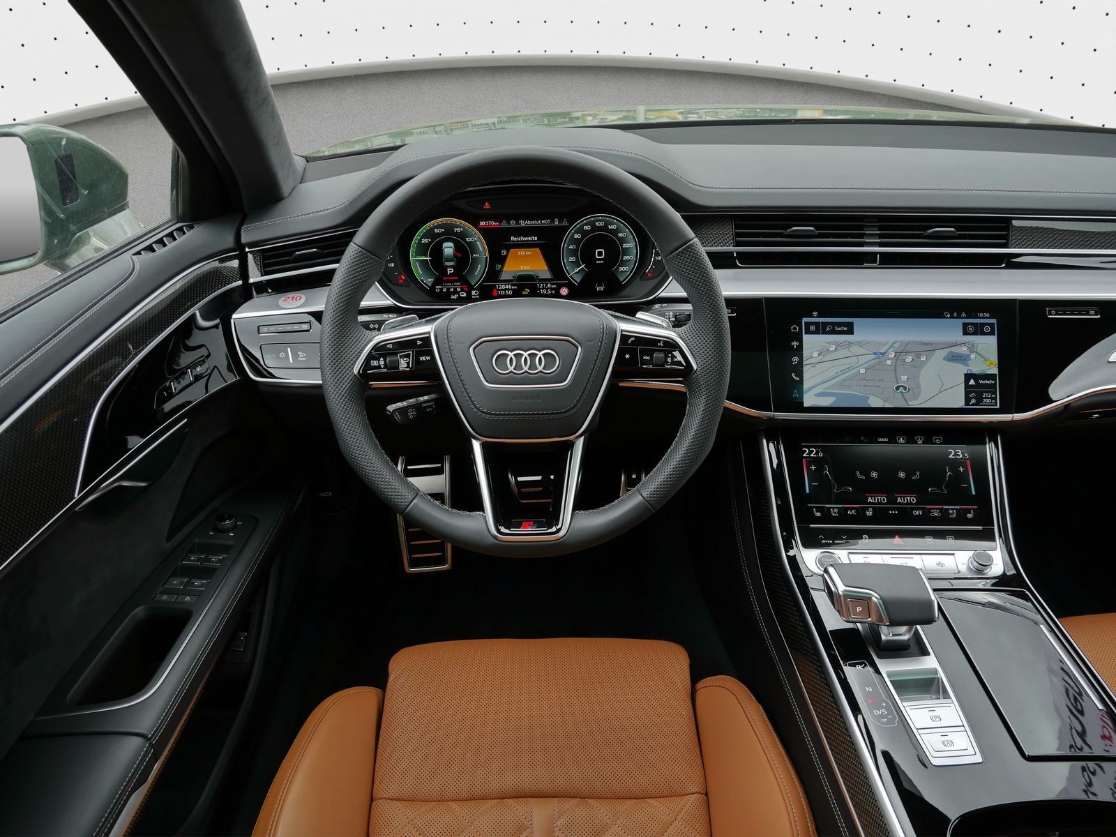 Audi A8 Lang 60 TFSIe qu. S line - Samsaru's Car Outlet